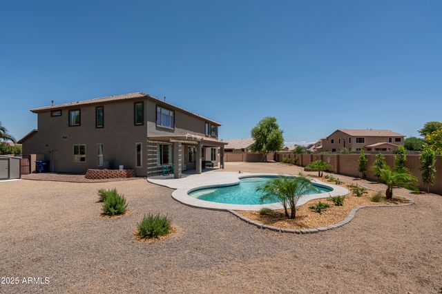 6993 S SHARON Court, Chandler, AZ 85249