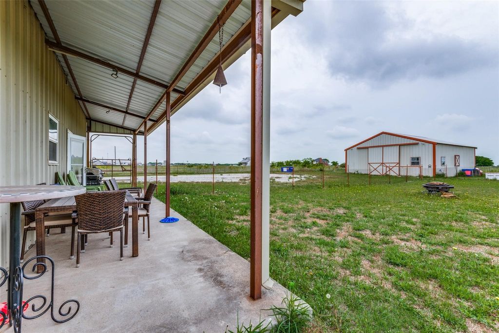 15350 US Highway 380, Krum, TX 76249 — photo 4