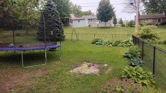 512 Tower STREET, Burlington, WI 53105