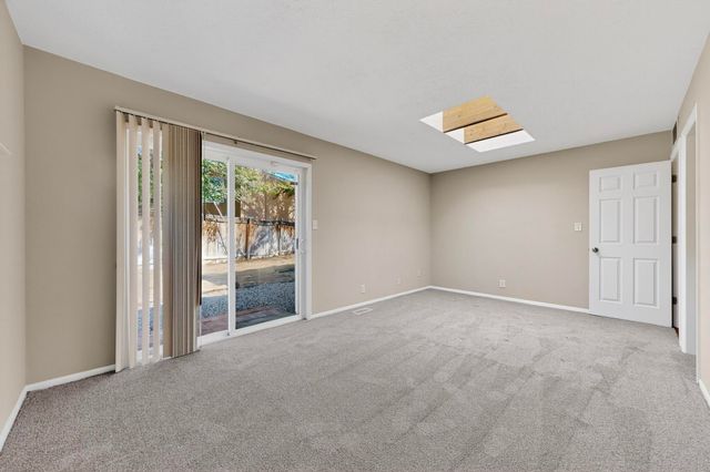 9141 HILTON Avenue NE, Albuquerque, NM 87111