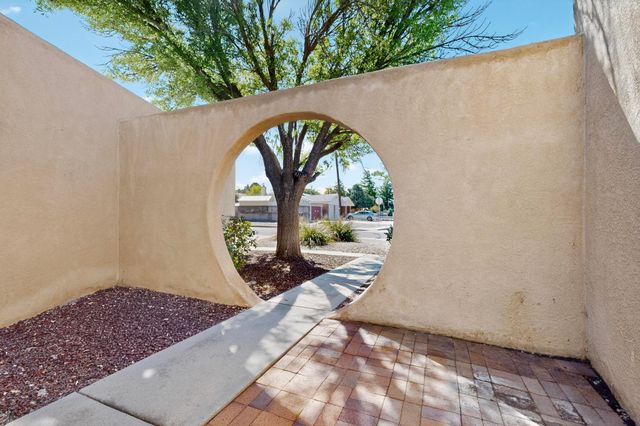 9141 HILTON Avenue NE, Albuquerque, NM 87111