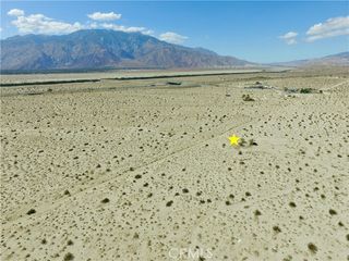 16 Mihalyo Road, Cathedral City, CA 92240