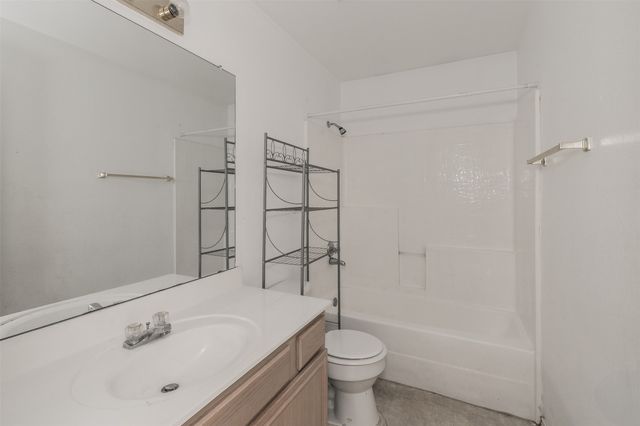 1414 Aviary Drive, Desoto, TX 75115