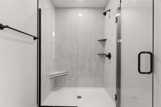 426 Stillwater Court, West Des Moines, IA 50265