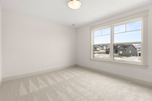 426 Stillwater Court, West Des Moines, IA 50265