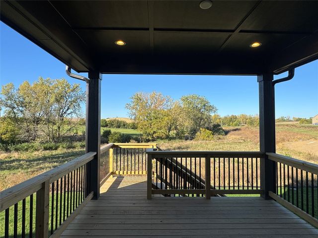 426 Stillwater Court, West Des Moines, IA 50265