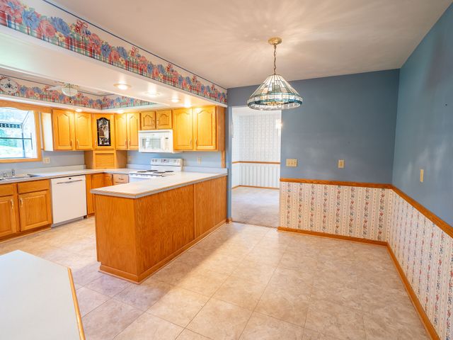 2431 W 36TH Street, Erie, PA 16506