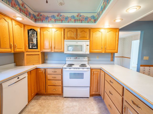 2431 W 36TH Street, Erie, PA 16506