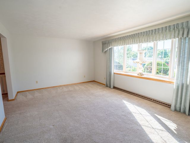 2431 W 36TH Street, Erie, PA 16506