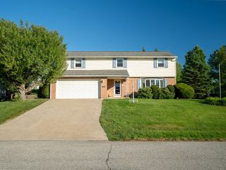 2431 W 36TH Street, Erie, PA 16506