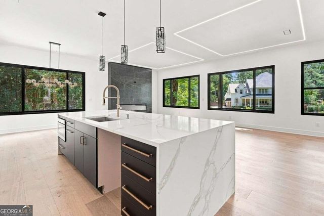 4250 Carmain Drive NE, Atlanta, GA 30342