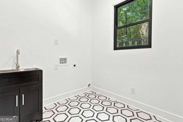 4250 Carmain Drive NE, Atlanta, GA 30342