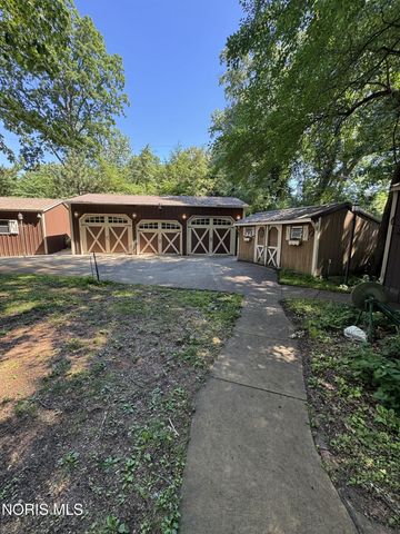 4516 W Sylvania Avenue, Toledo, OH 43623