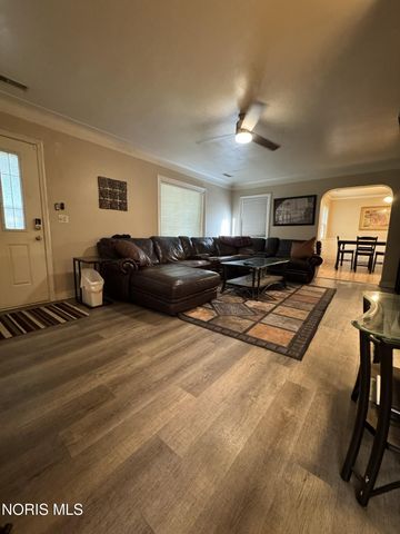 4516 W Sylvania Avenue, Toledo, OH 43623