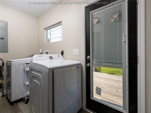 2331 Washington Avenue, St Albans, WV 25177