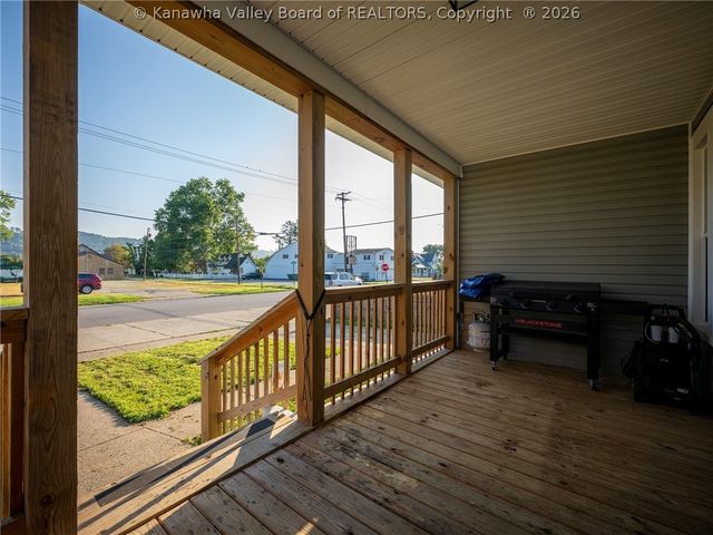 2331 Washington Avenue, St Albans, WV 25177