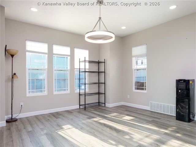 2331 Washington Avenue, St Albans, WV 25177