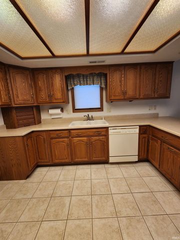 1111 Boulder Ridge, New Haven, IN 46774