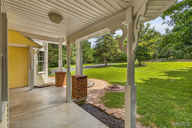 10219 Huntington Ridge, Festus, MO 63028