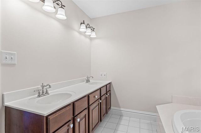 10219 Huntington Ridge, Festus, MO 63028