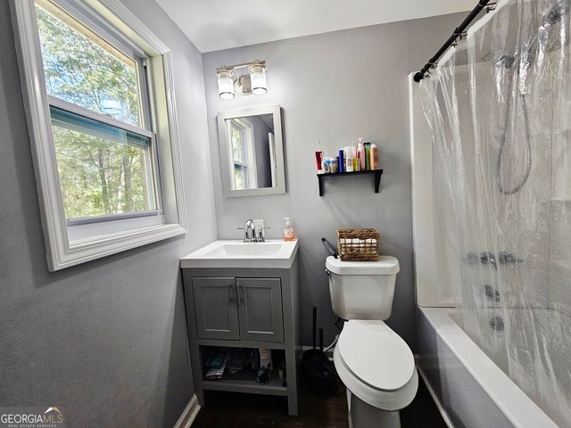 46 Gammon Road, Carrollton, GA 30117