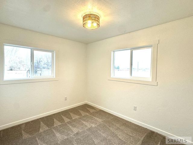 487 N 3450 E, Lewisville, ID 83431