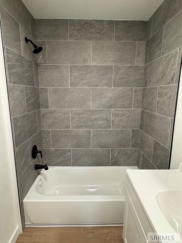 487 N 3450 E, Lewisville, ID 83431