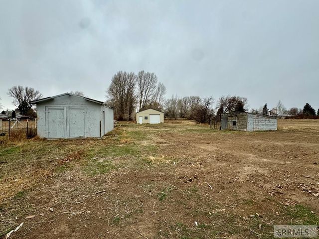 487 N 3450 E, Lewisville, ID 83431