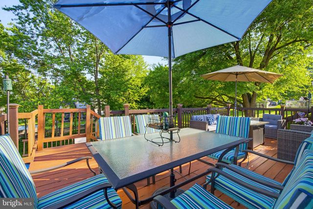 2637 HEMLOCK DR, Columbia, PA 17512