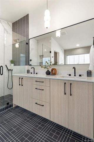 4825 W 10th Avenue, Denver, CO 80204