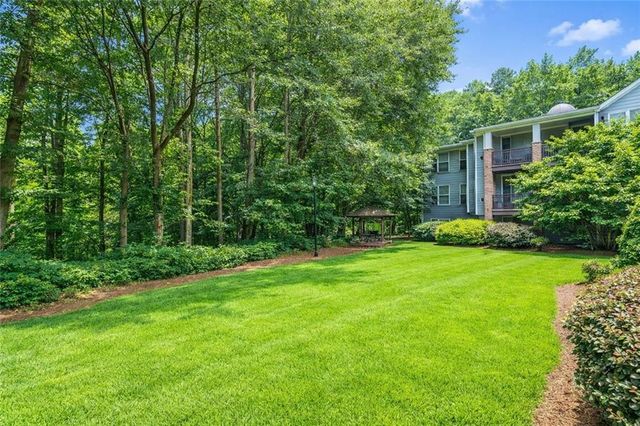 601 Madison SE Lane, Smyrna, GA 30080