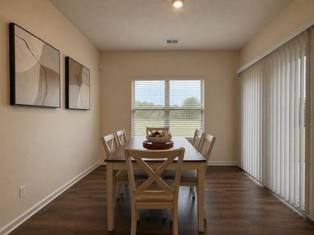 7404 BARRETT OAKS CV, Millington, TN 38053