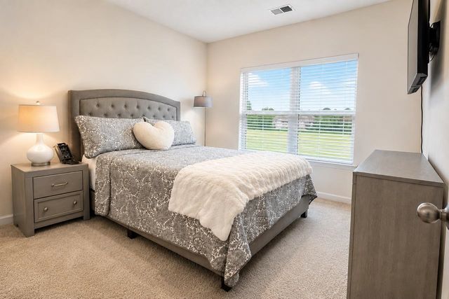 7404 BARRETT OAKS CV, Millington, TN 38053