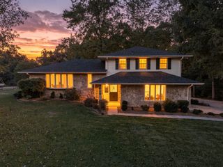 2730 Heights Circle Rd, Greenbrier, TN 37073