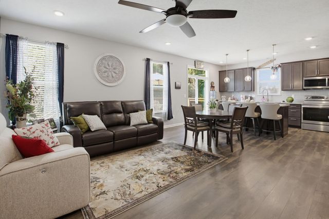 165 Balderson Drive, Pickerington, OH 43147