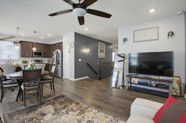 165 Balderson Drive, Pickerington, OH 43147