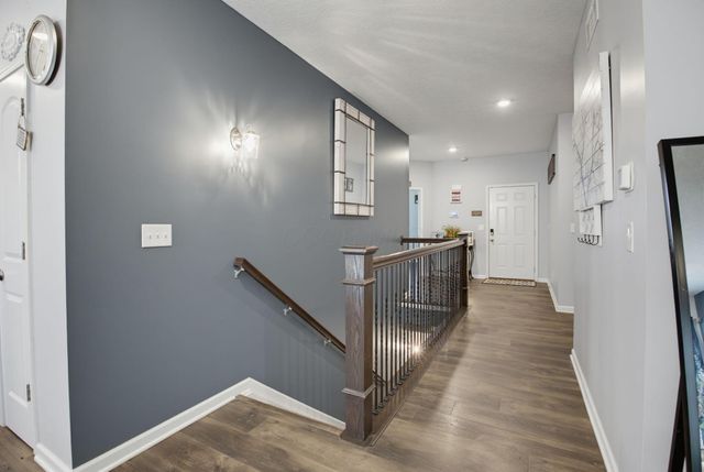 165 Balderson Drive, Pickerington, OH 43147