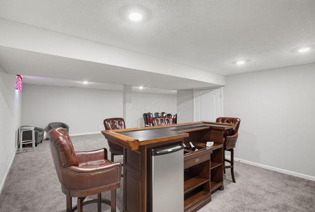 165 Balderson Drive, Pickerington, OH 43147
