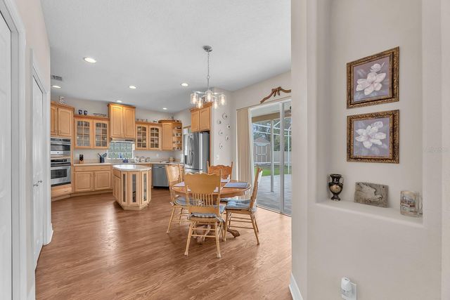8805 CROSS LANDING LANE, Riverview, FL 33578