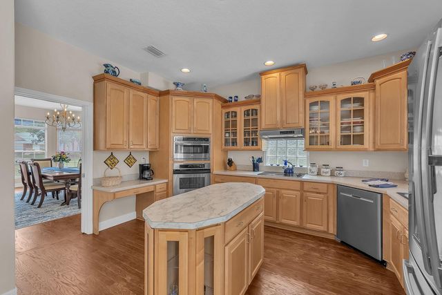 8805 CROSS LANDING LANE, Riverview, FL 33578