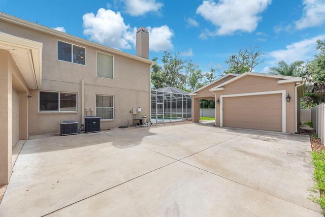8805 CROSS LANDING LANE, Riverview, FL 33578