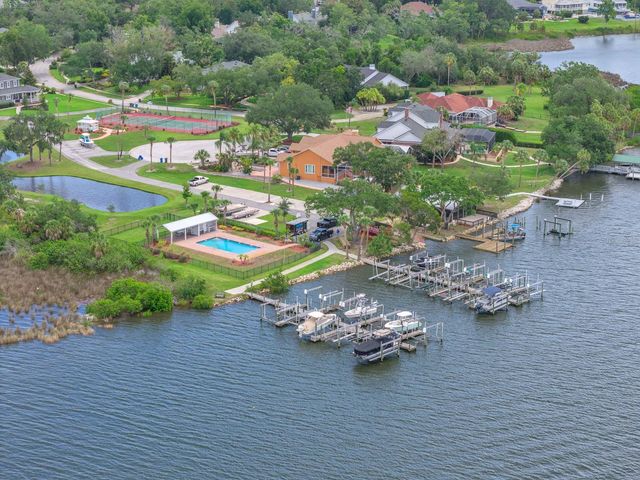 8805 CROSS LANDING LANE, Riverview, FL 33578