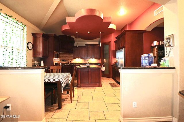 11304 MENLO Avenue, El Paso, TX 79936