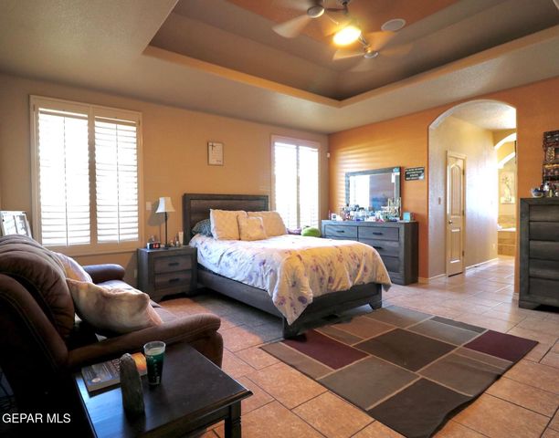 11304 MENLO Avenue, El Paso, TX 79936