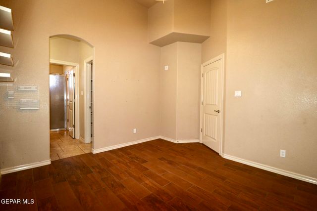 11304 MENLO Avenue, El Paso, TX 79936