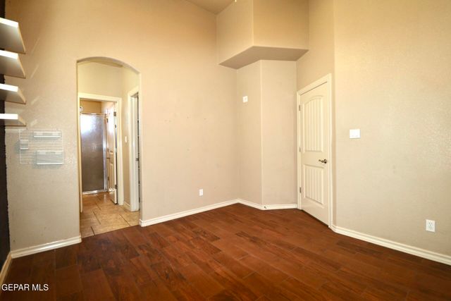 11304 MENLO Avenue, El Paso, TX 79936