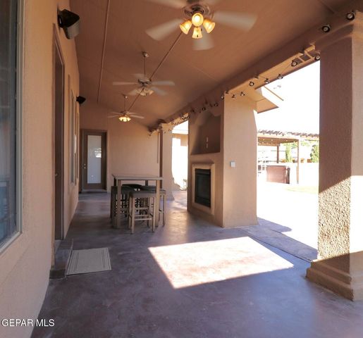 11304 MENLO Avenue, El Paso, TX 79936