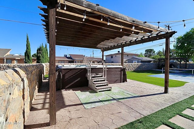 11304 MENLO Avenue, El Paso, TX 79936
