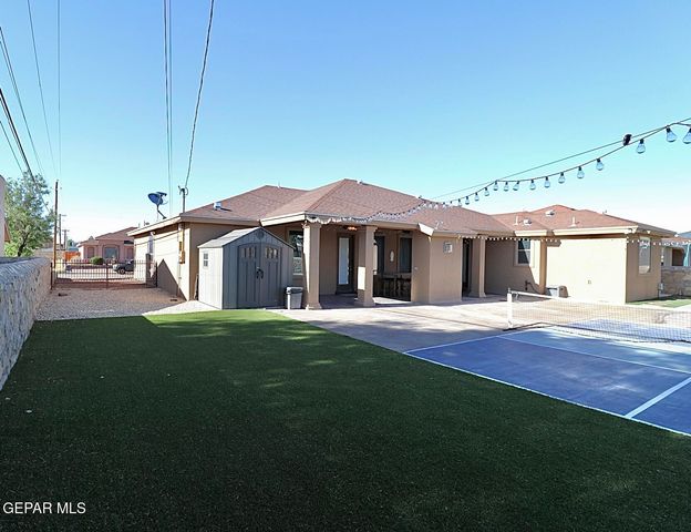 11304 MENLO Avenue, El Paso, TX 79936