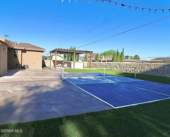 11304 MENLO Avenue, El Paso, TX 79936